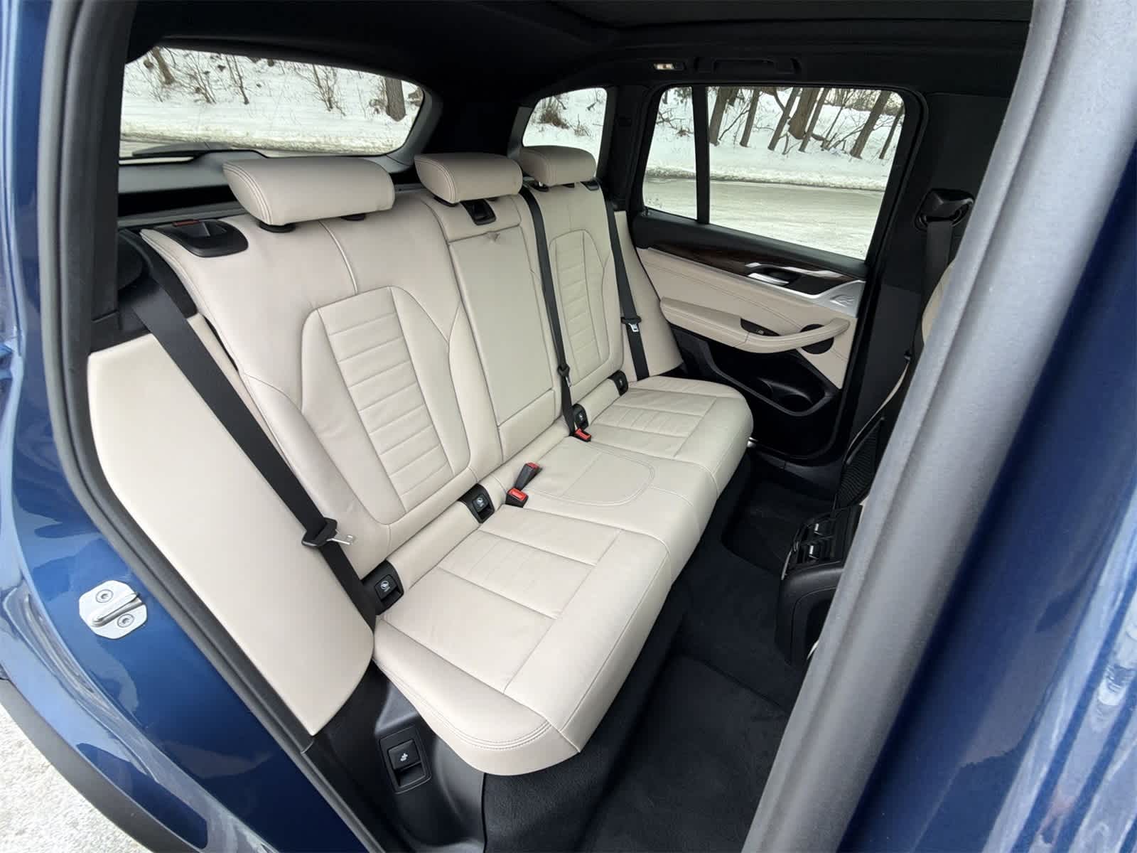 Thumbnail: 2021 BMW X3 - 21