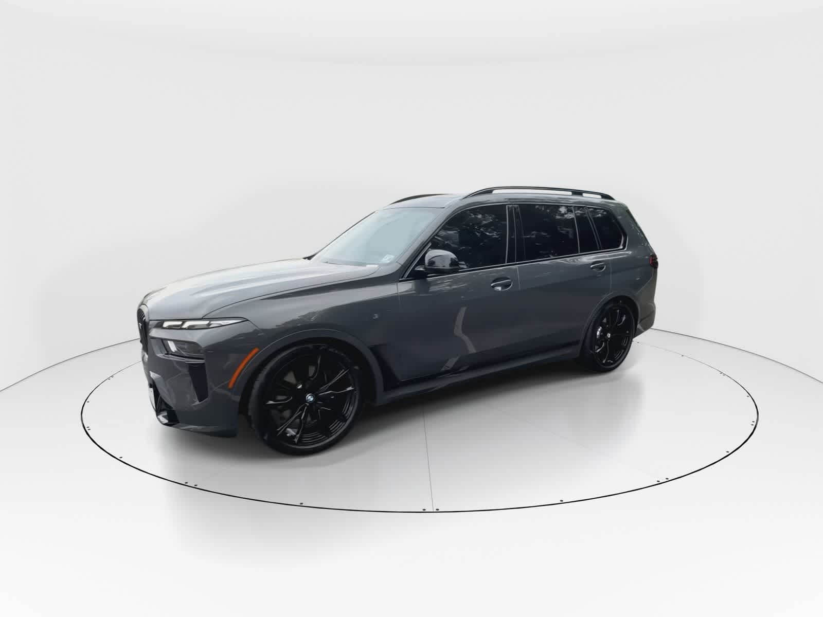 Thumbnail: 2025 BMW X7 - 3