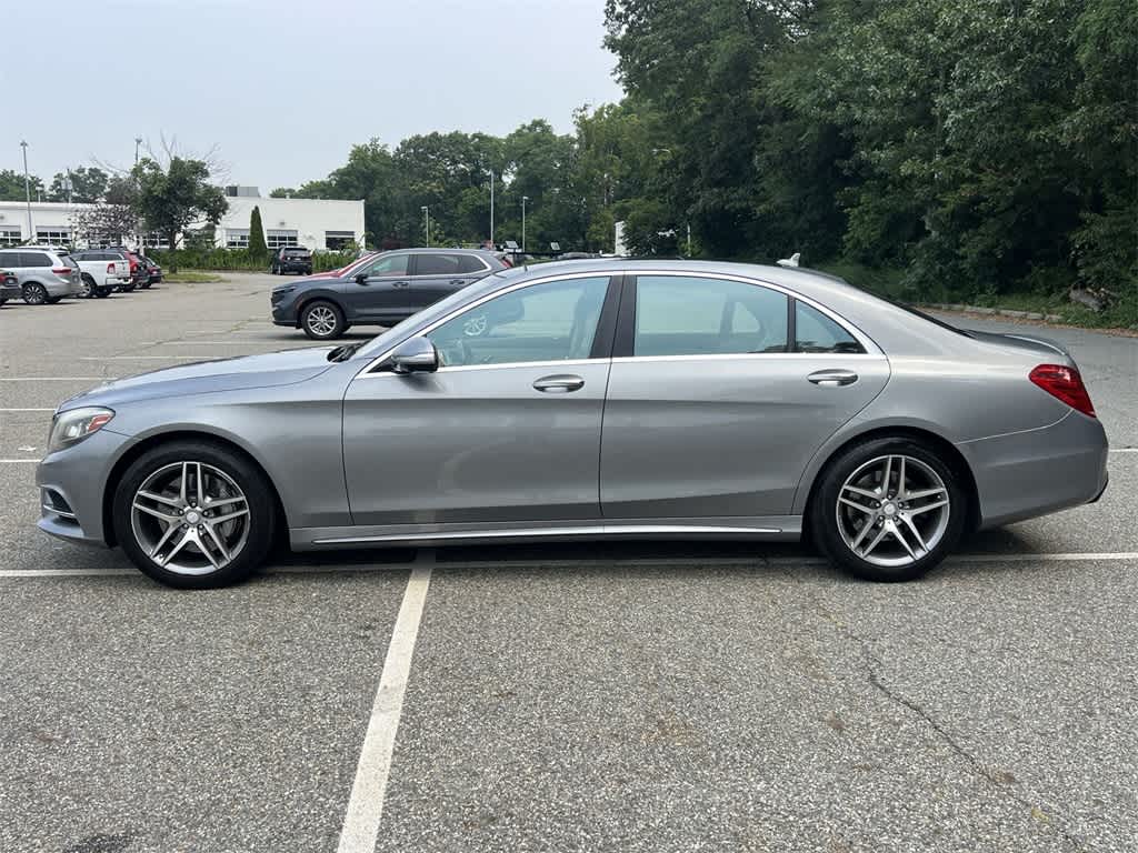 Thumbnail: 2015 Mercedes-Benz S-Class - 11