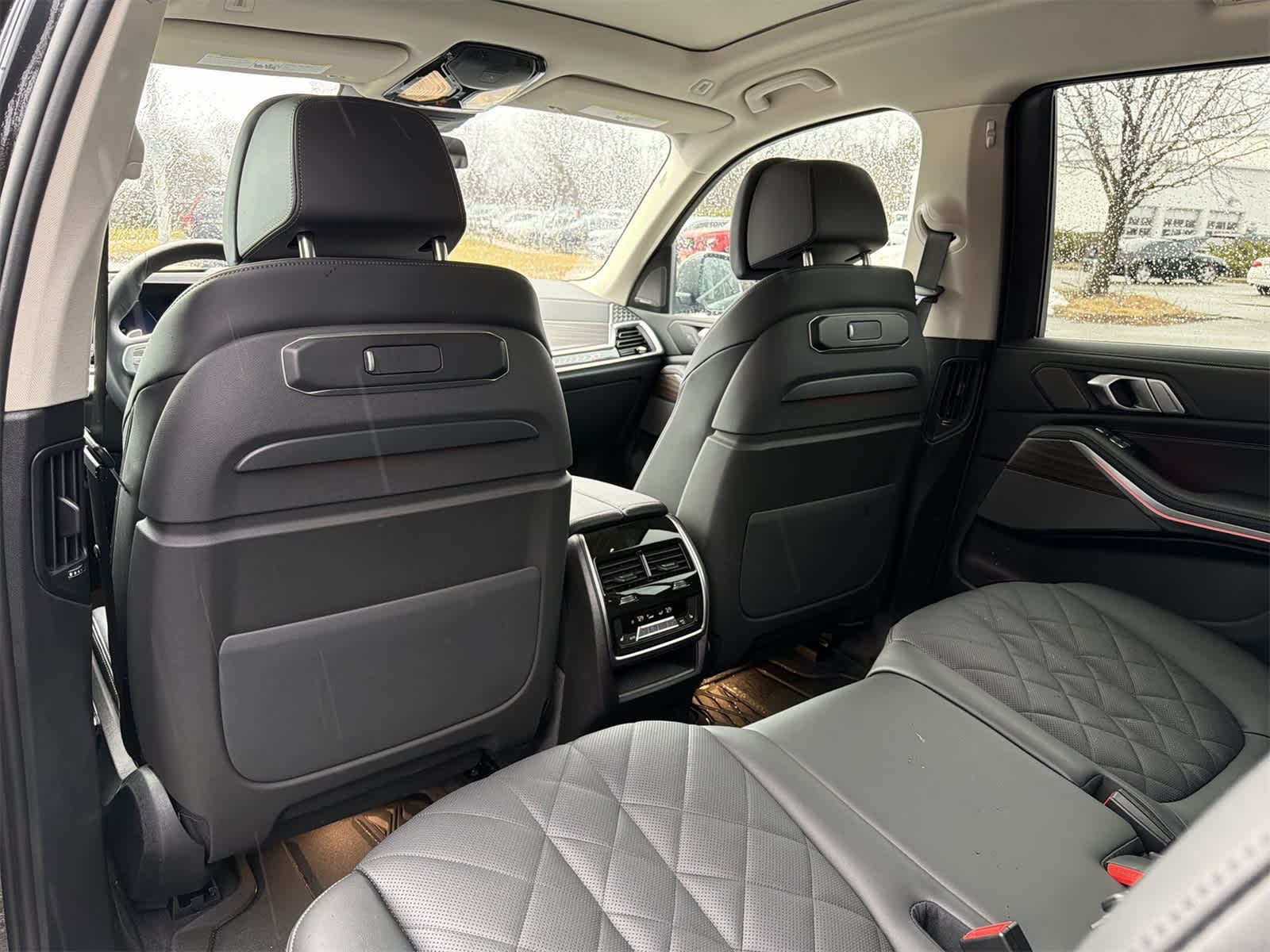 Thumbnail: 2025 BMW X7 - 20