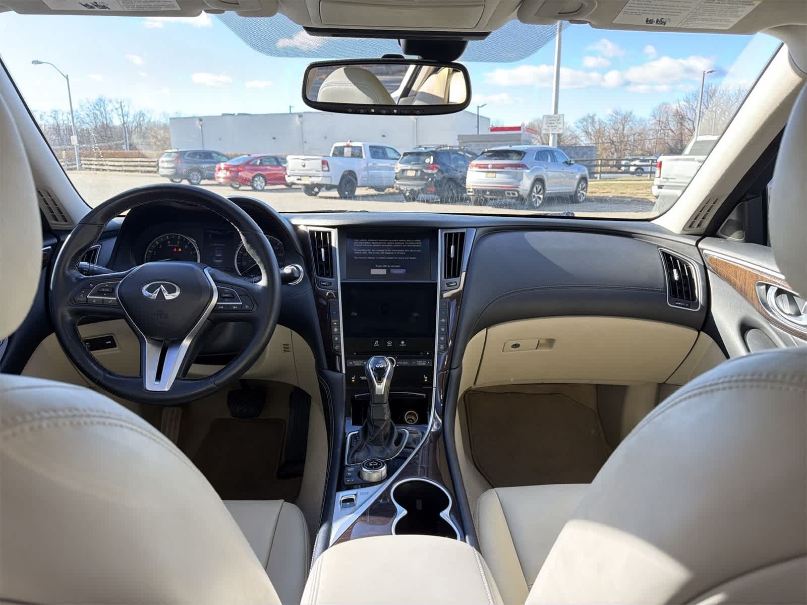 Thumbnail: 2019 INFINITI Q50 - 18