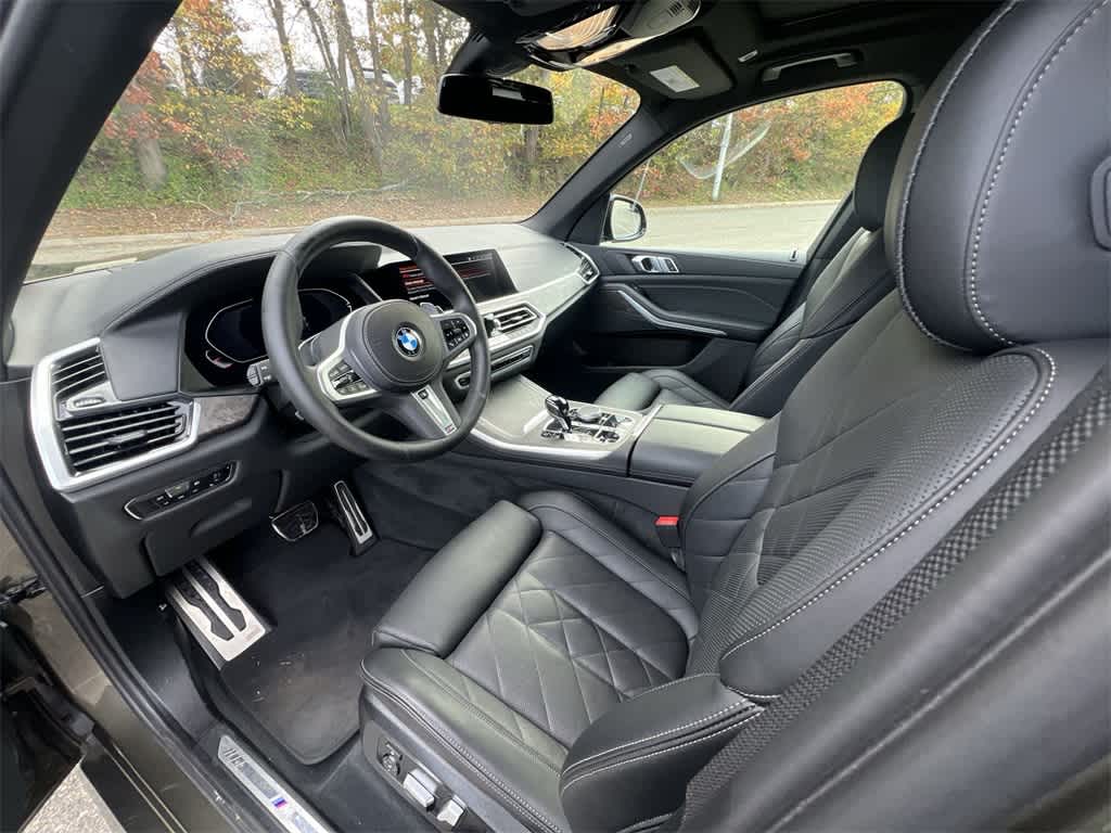 Thumbnail: 2023 BMW X5 - 10