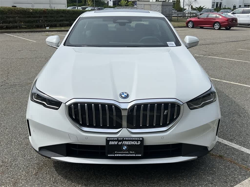Thumbnail: 2025 BMW i5 - 14
