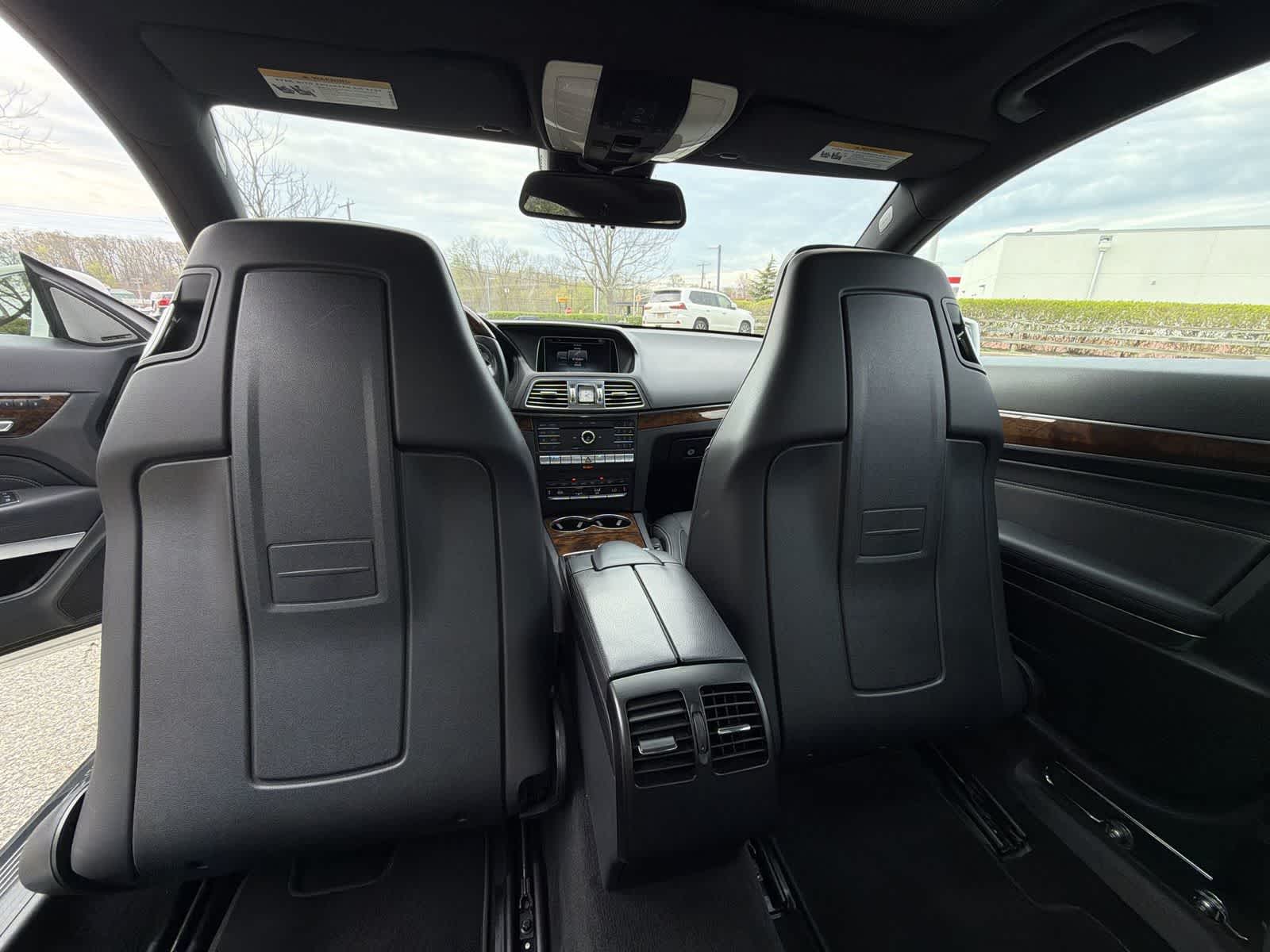 Thumbnail: 2016 Mercedes-Benz E-Class - 20