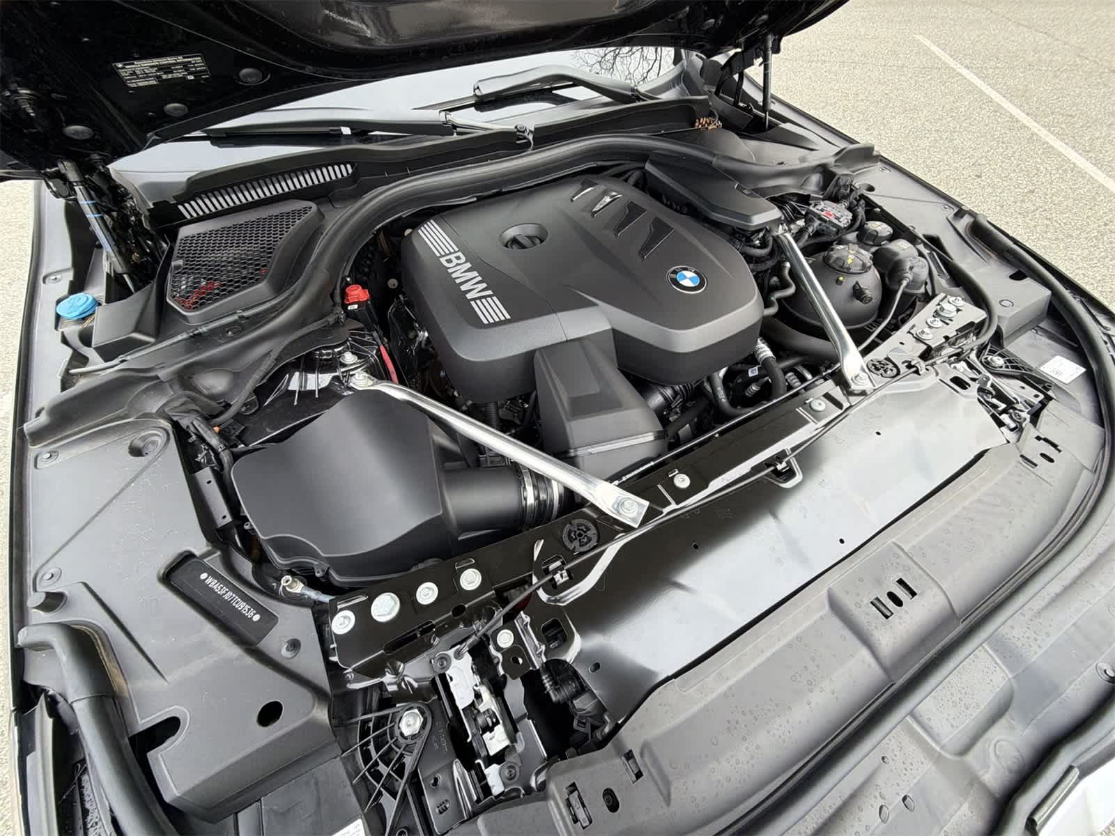 Thumbnail: 2026 BMW 5 Series - 17