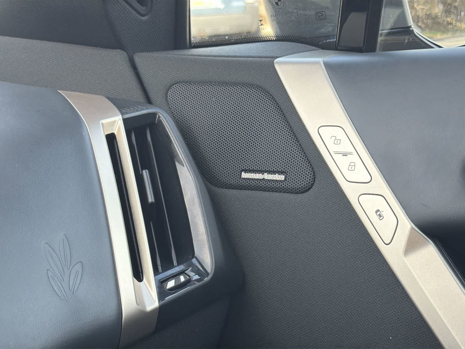 Thumbnail: 2023 BMW iX - 17