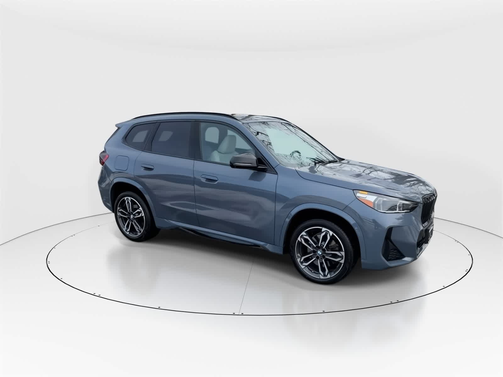 Thumbnail: 2023 BMW X1 - 9