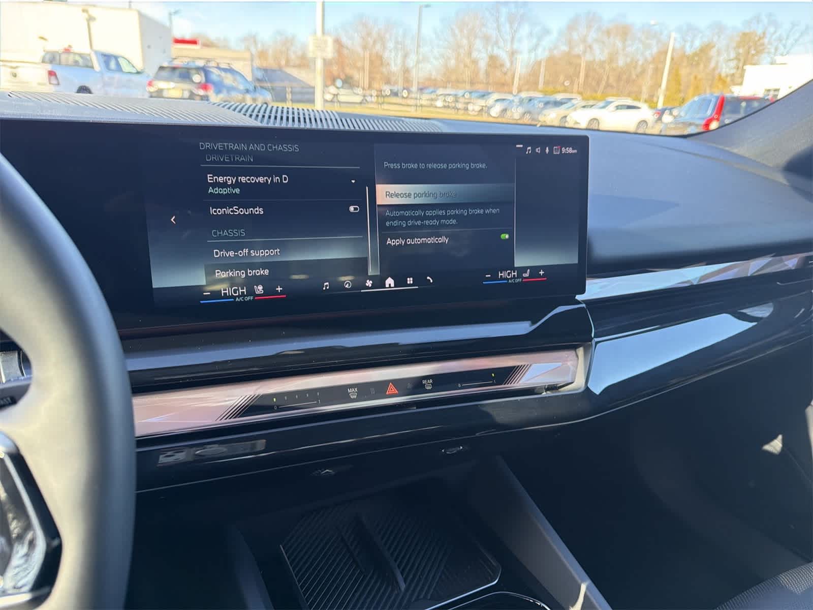 Thumbnail: 2025 BMW i5 - 24