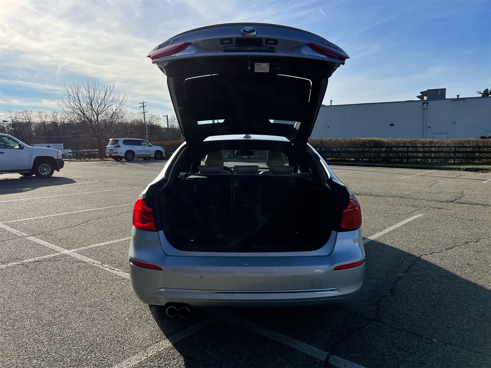 Thumbnail: 2018 BMW 3 Series - 27