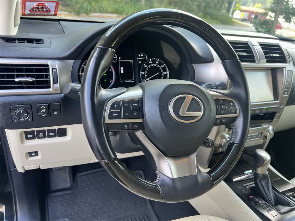 Thumbnail: 2020 Lexus GX - 23