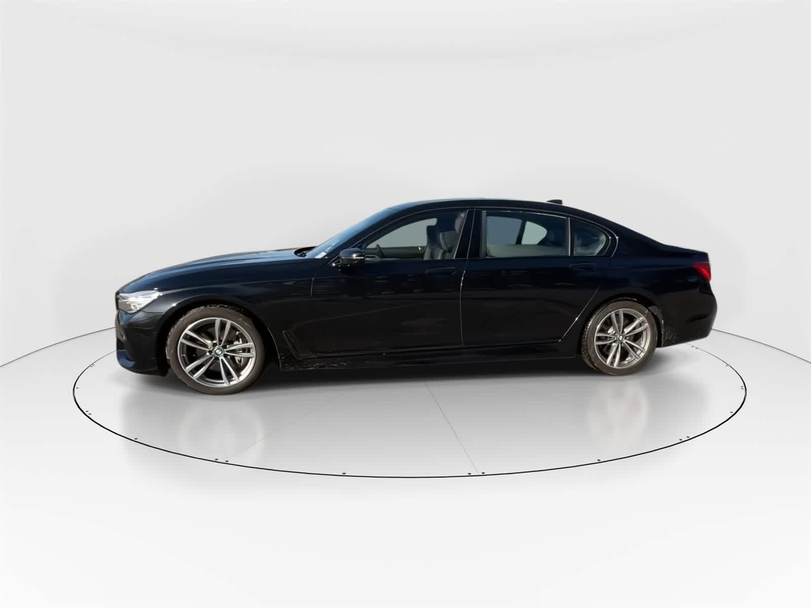 Thumbnail: 2019 BMW 7 Series - 6