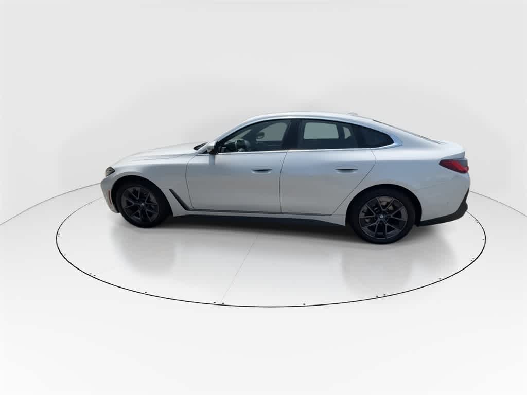 Thumbnail: 2023 BMW i4 - 5