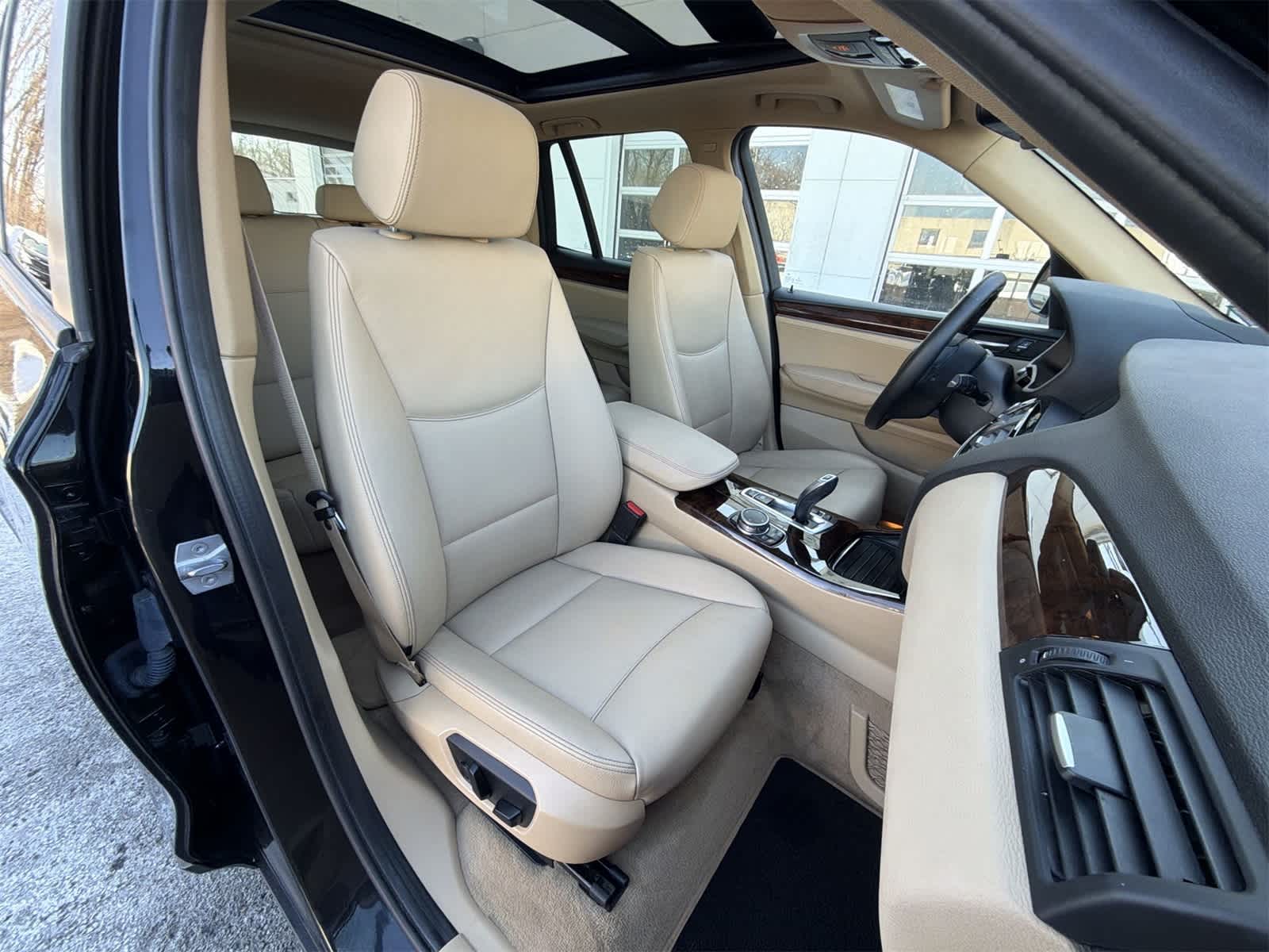 Thumbnail: 2016 BMW X3 - 22