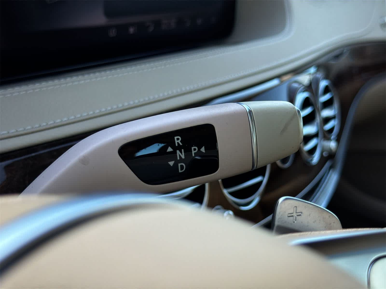 Thumbnail: 2019 Mercedes-Benz S-Class - 25