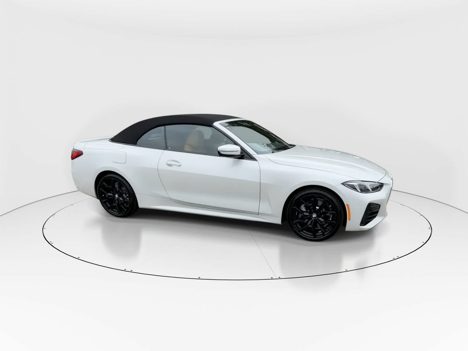 Thumbnail: 2026 BMW 4 Series - 9