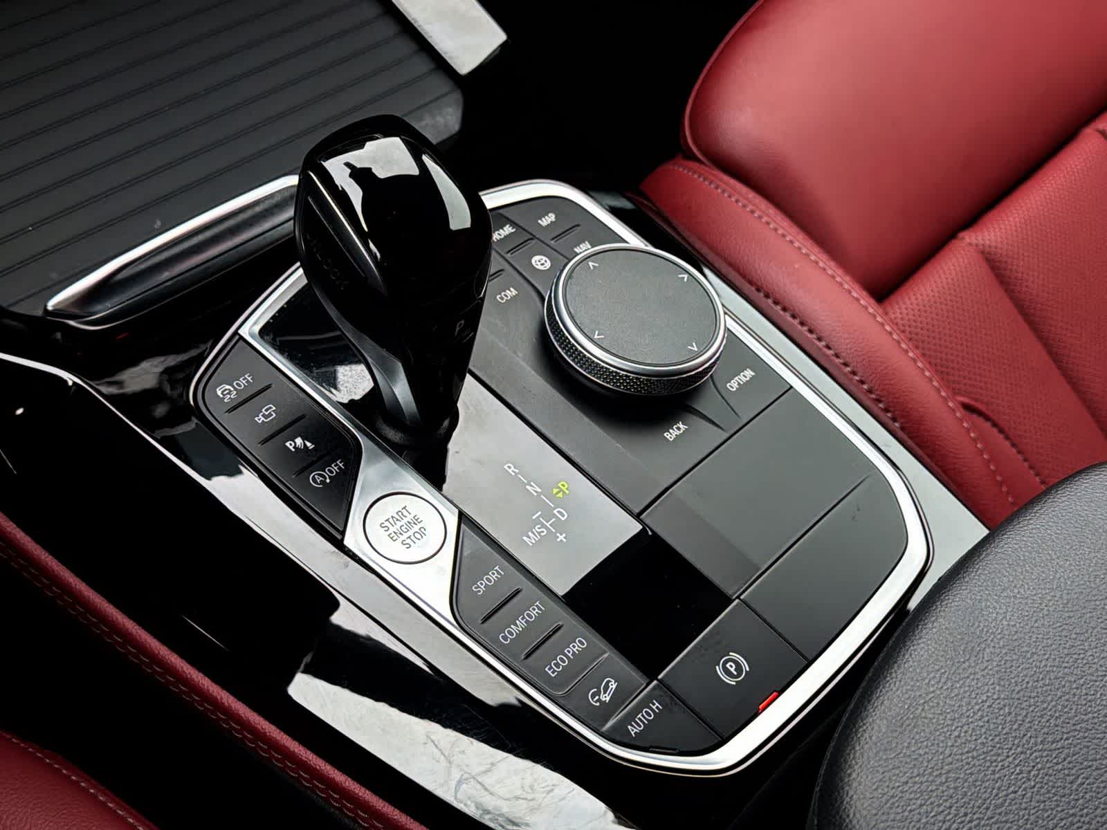 Thumbnail: 2023 BMW X4 - 25