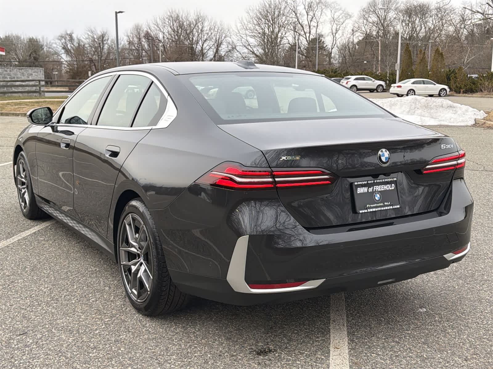 Thumbnail: 2026 BMW 5 Series - 12