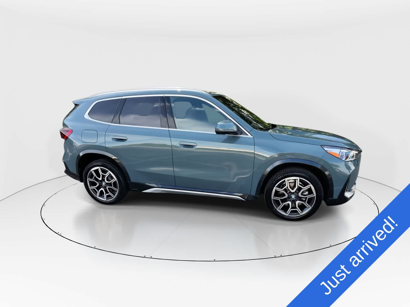 Thumbnail: 2026 BMW X1 - 9
