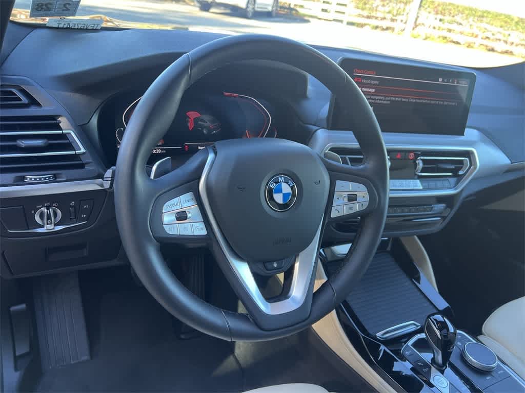 Thumbnail: 2023 BMW X4 - 23