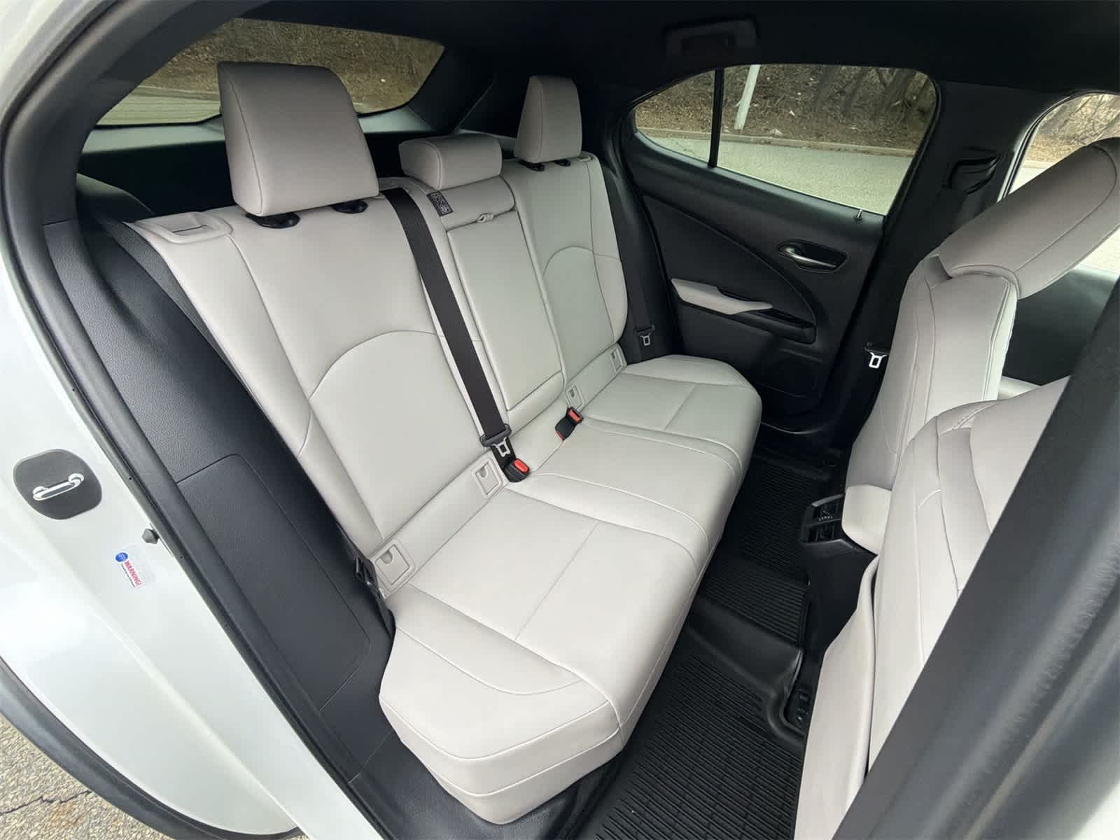 Thumbnail: 2021 Lexus UX - 21