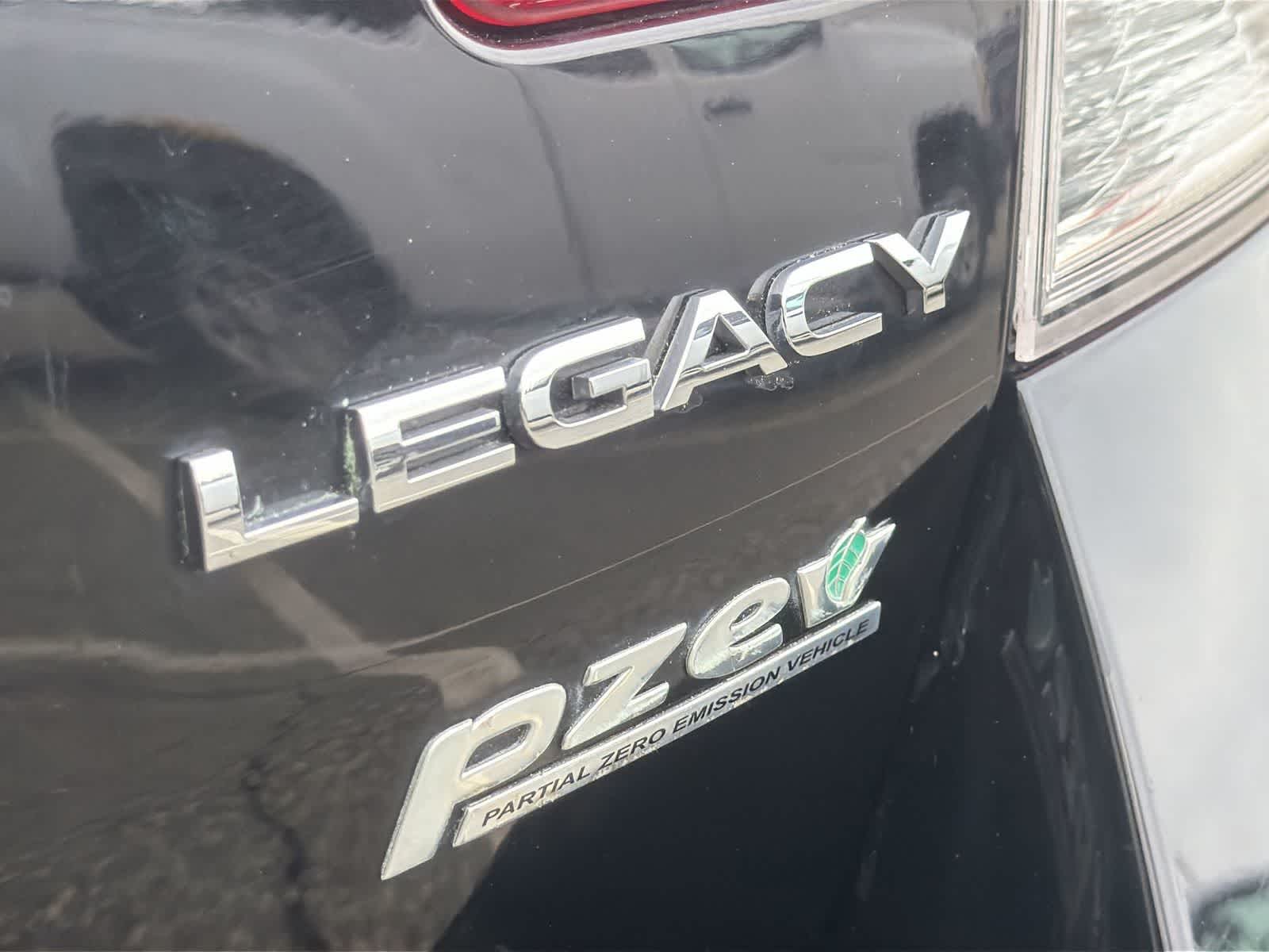 Thumbnail: 2011 Subaru Legacy - 15