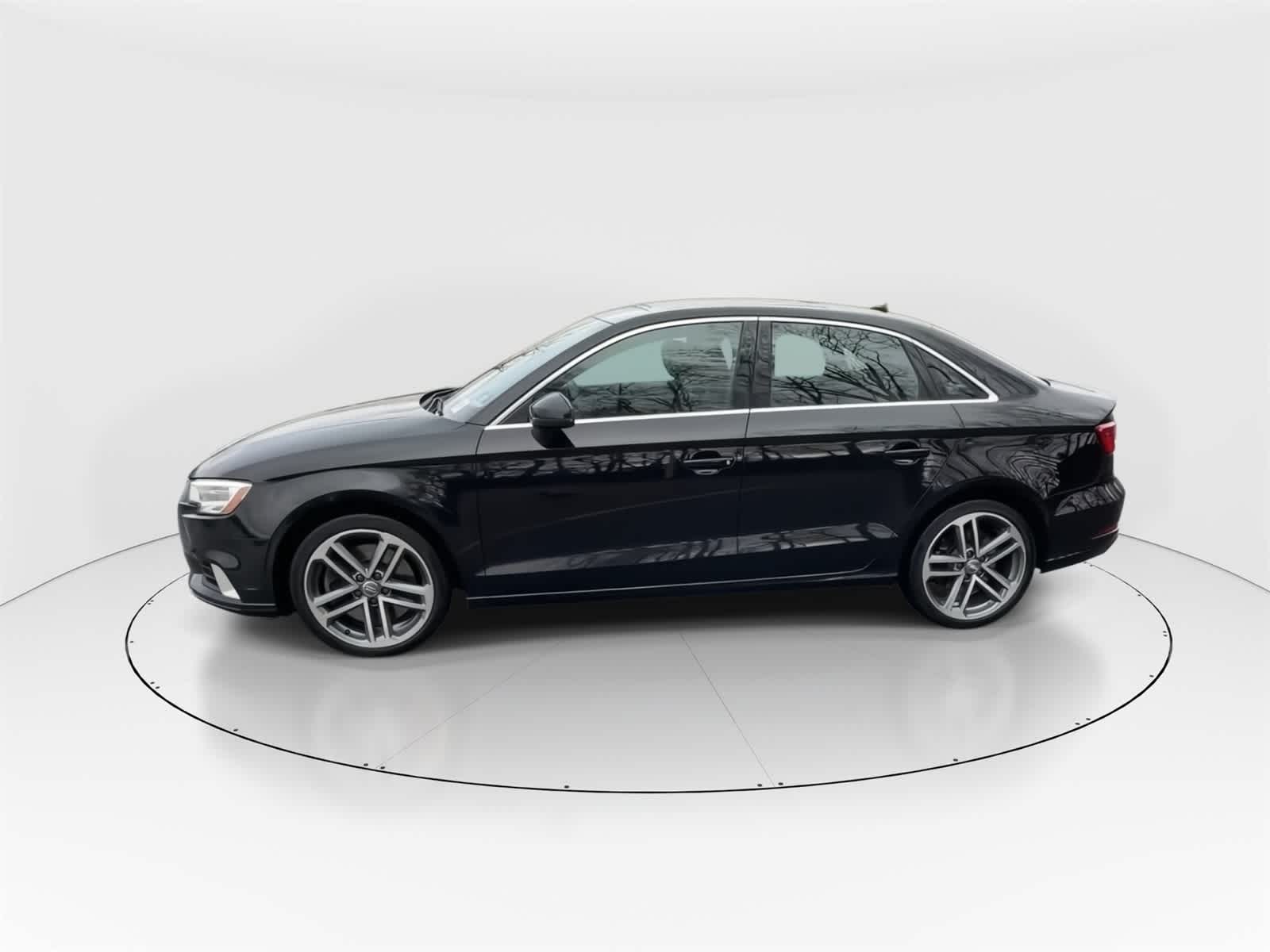 Thumbnail: 2019 Audi A3 - 6