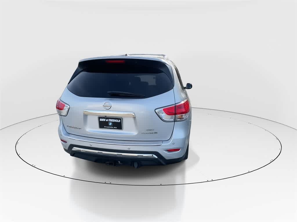 Thumbnail: 2015 Nissan Pathfinder - 8