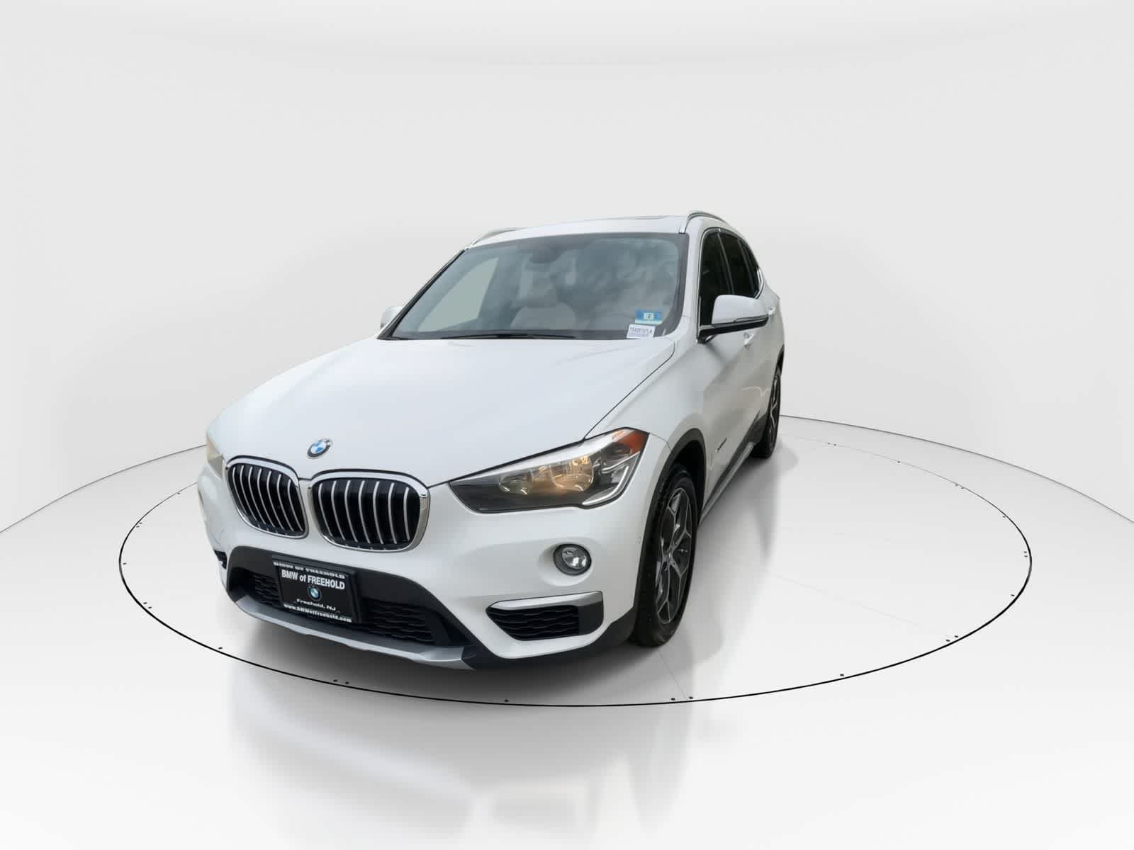 Thumbnail: 2016 BMW X1 - 2