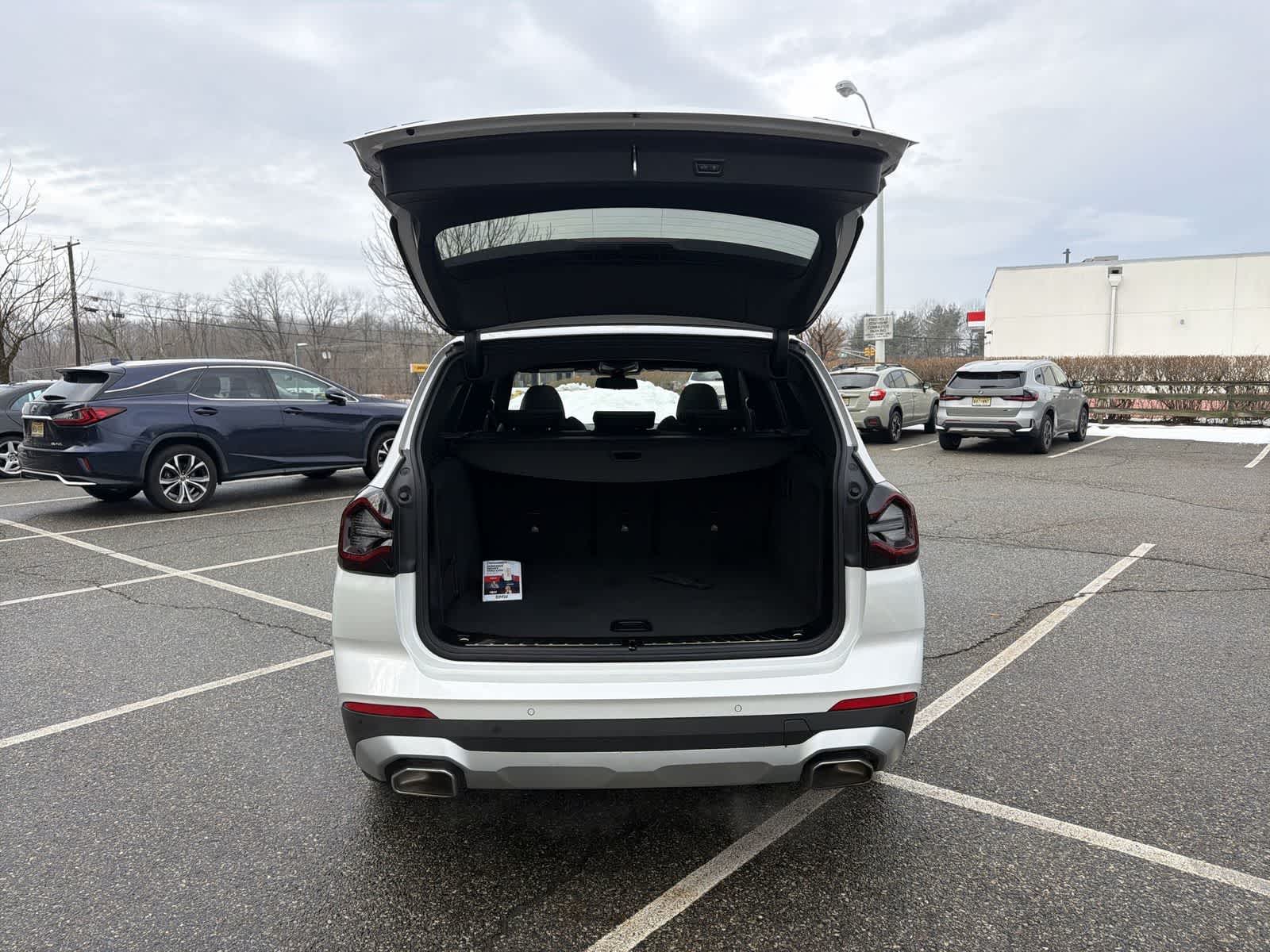 Thumbnail: 2023 BMW X3 - 27