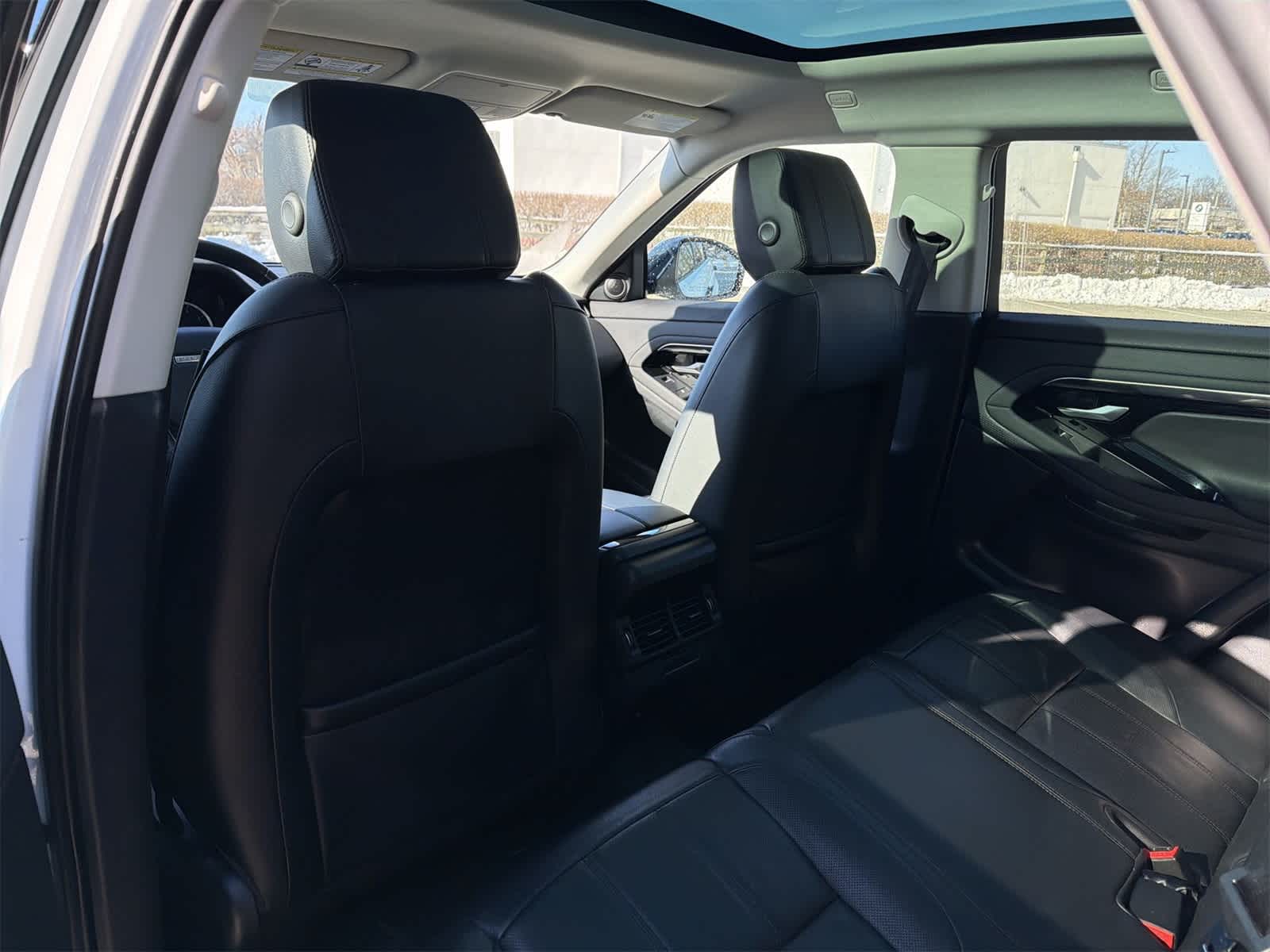 Thumbnail: 2020 Land Rover Range Rover Evoque - 20