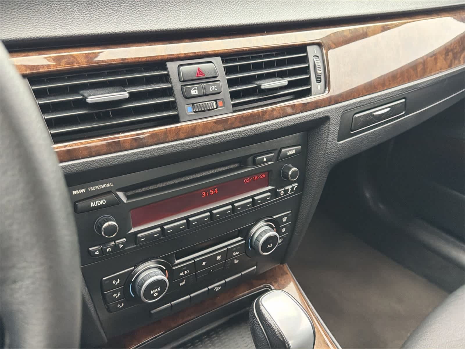 Thumbnail: 2010 BMW 3 Series - 24