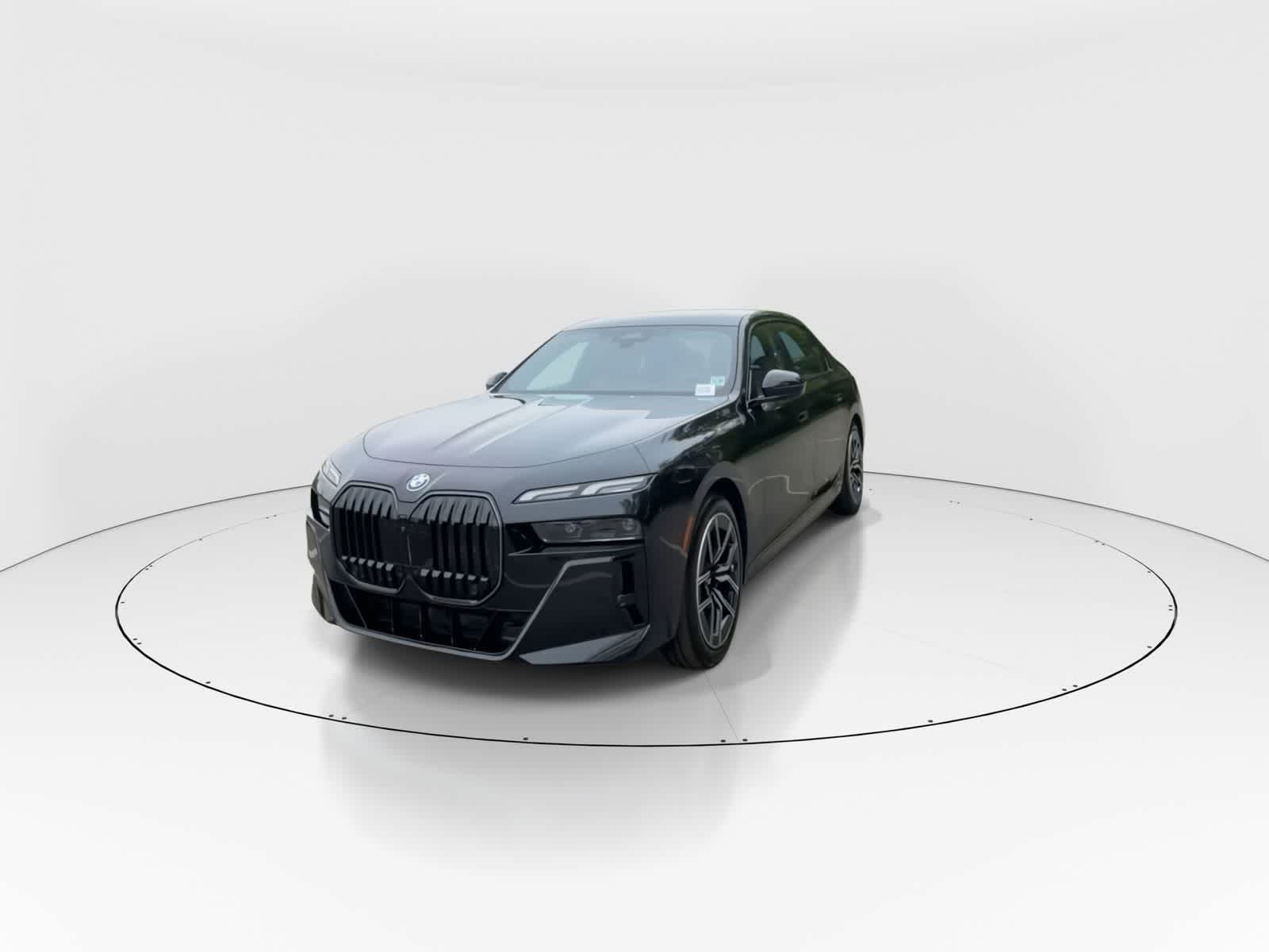 Thumbnail: 2026 BMW 7 Series - 7