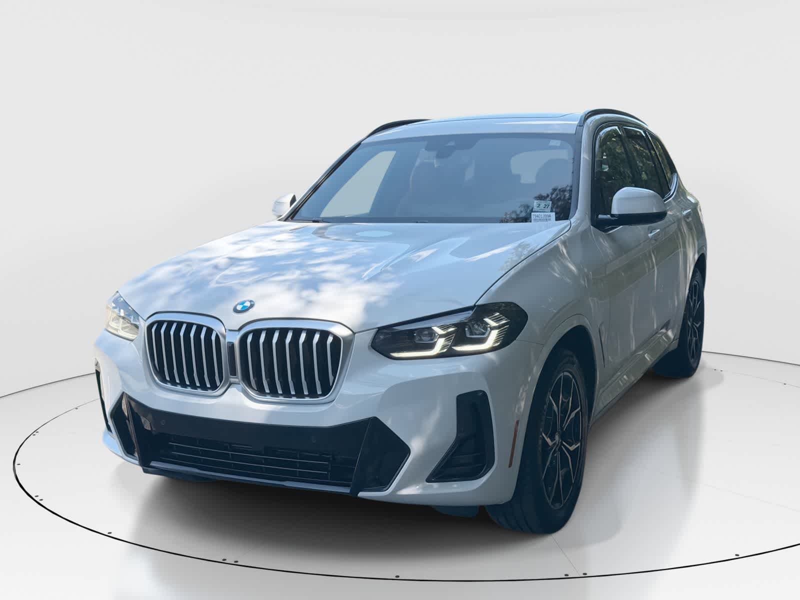 2022 BMW X3 xDrive30i's photo