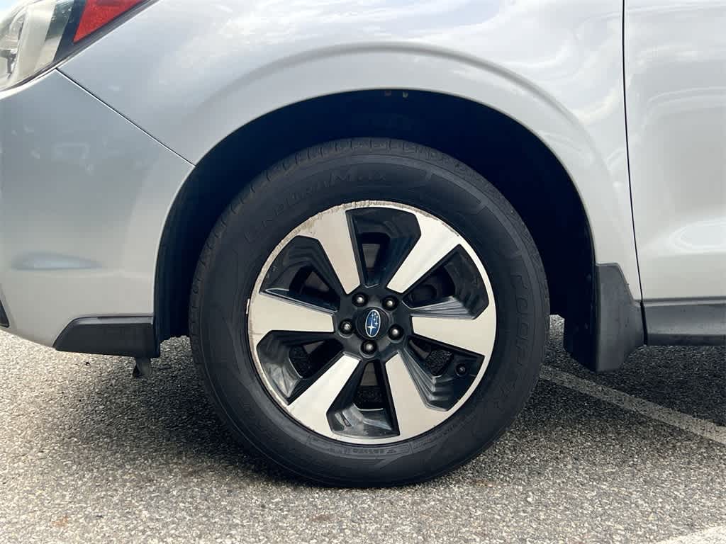 Thumbnail: 2017 Subaru Forester - 16