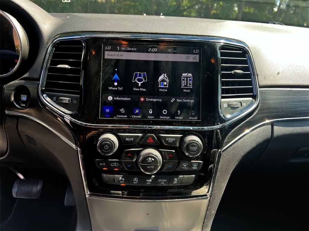 Thumbnail: 2020 Jeep Grand Cherokee - 23