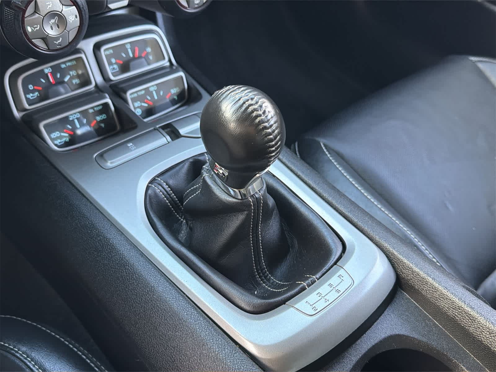 Thumbnail: 2012 Chevrolet Camaro - 25