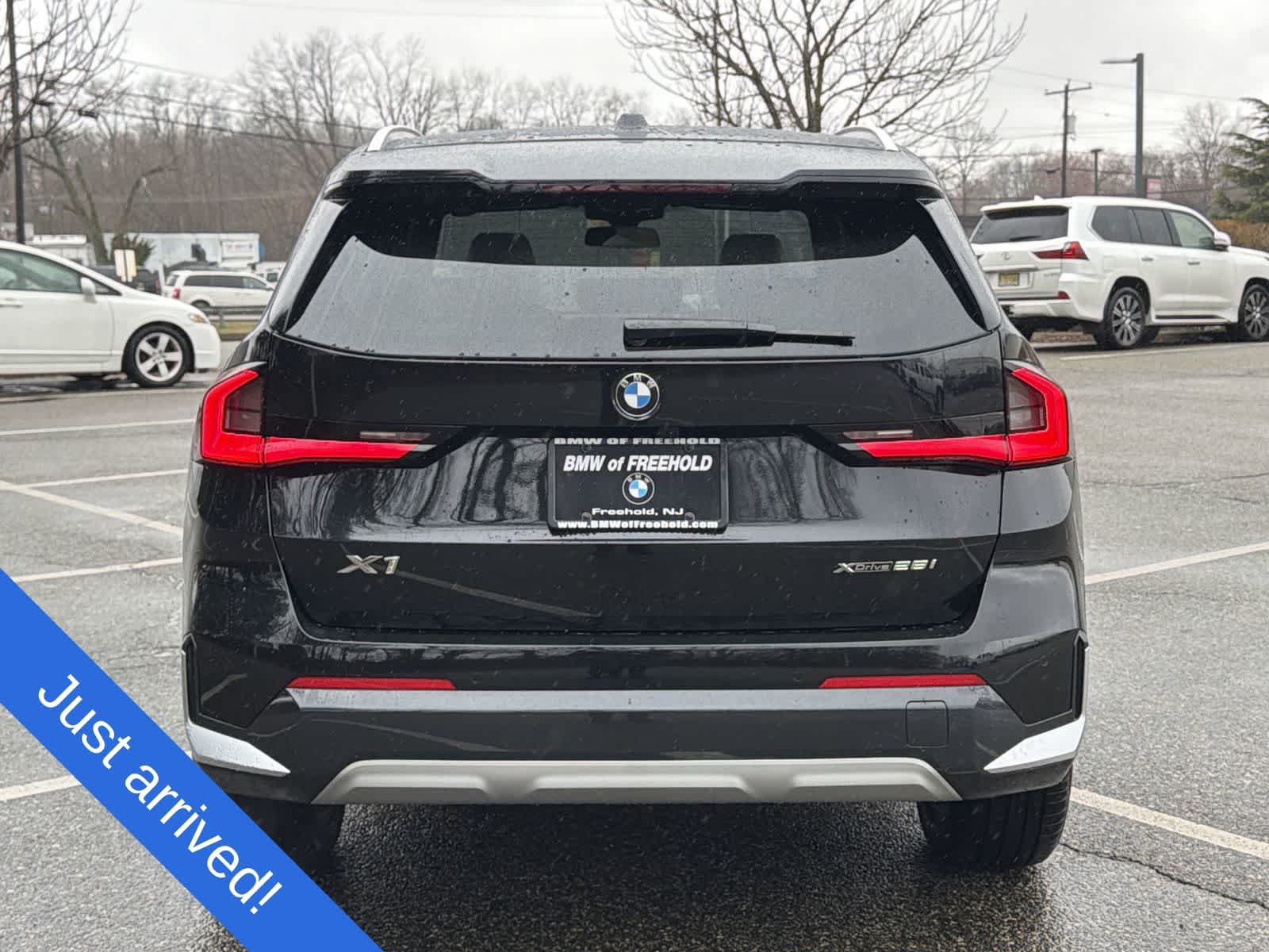 Thumbnail: 2025 BMW X1 - 13