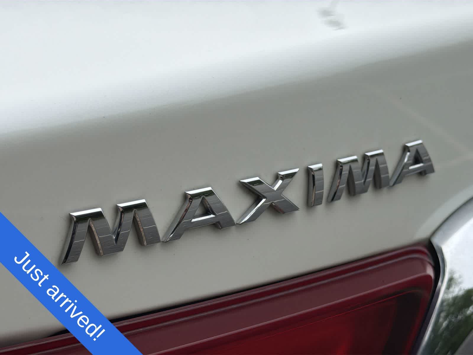 Thumbnail: 2017 Nissan Maxima - 15