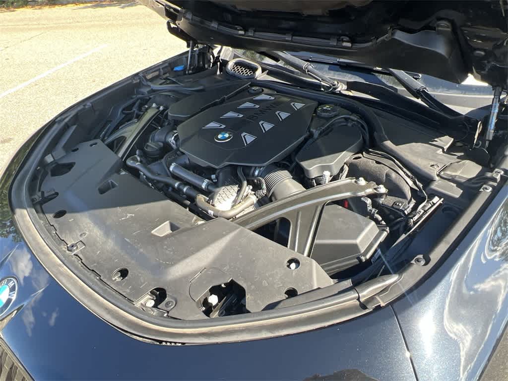 Thumbnail: 2023 BMW 7 Series - 17