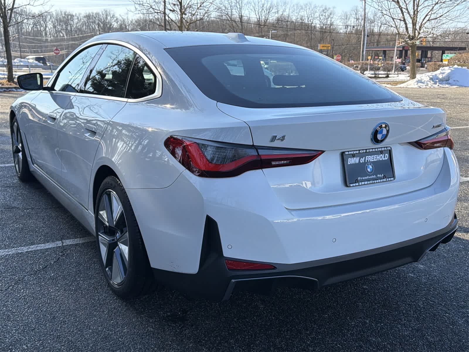 Thumbnail: 2025 BMW i4 - 12