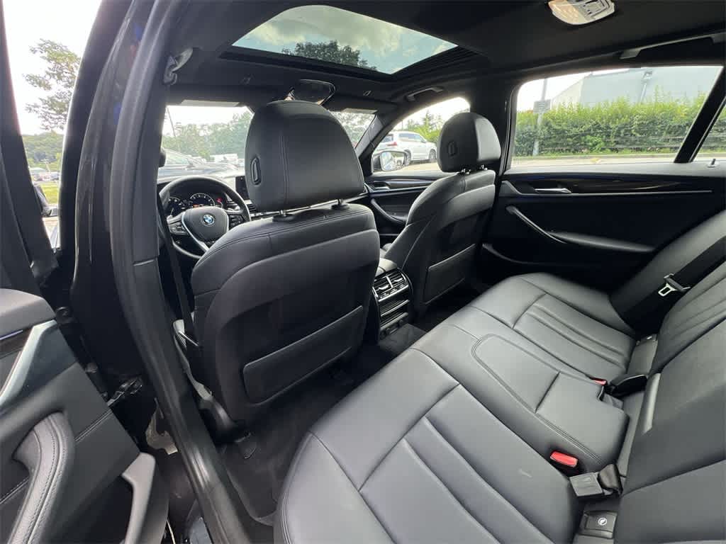 Thumbnail: 2018 BMW 5 Series - 20
