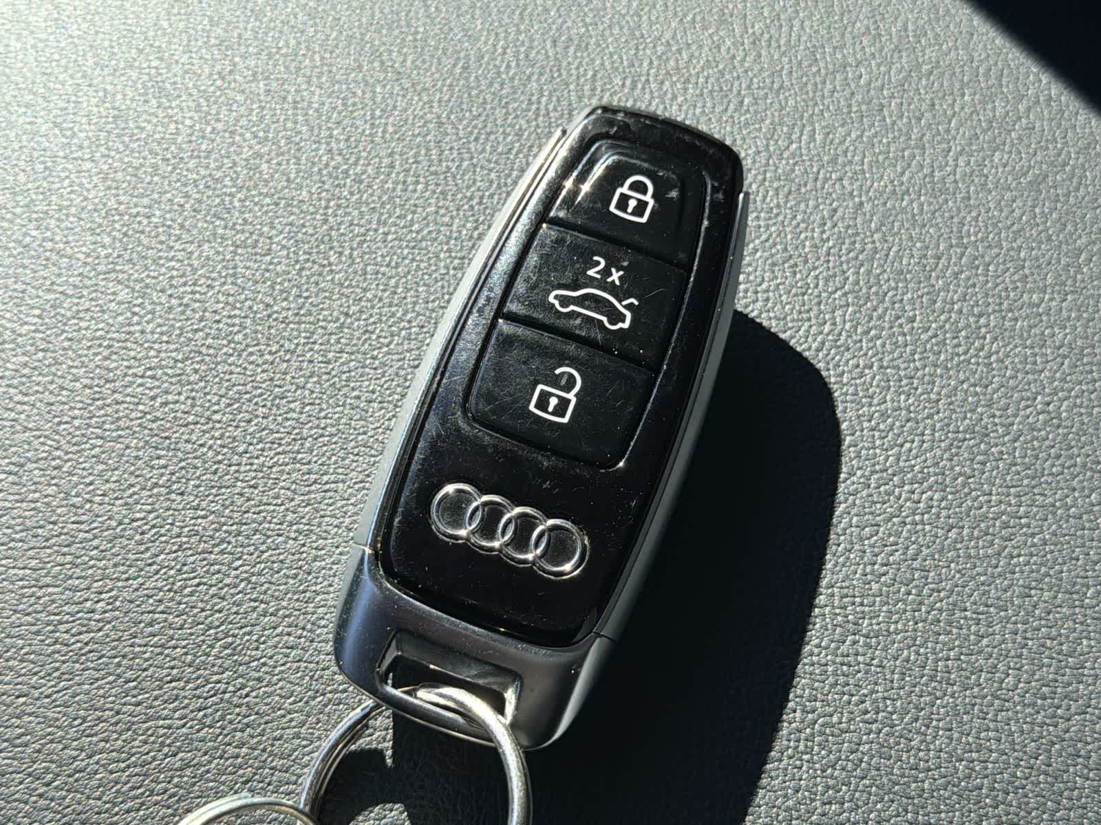 Thumbnail: 2022 Audi Q7 - 28