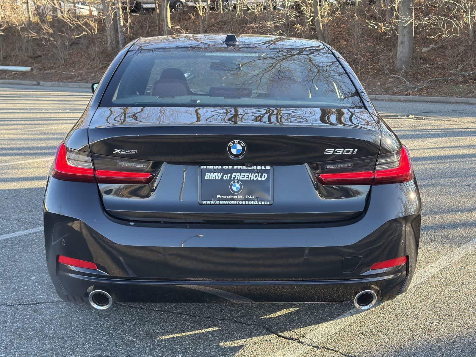 Thumbnail: 2025 BMW 3 Series - 13