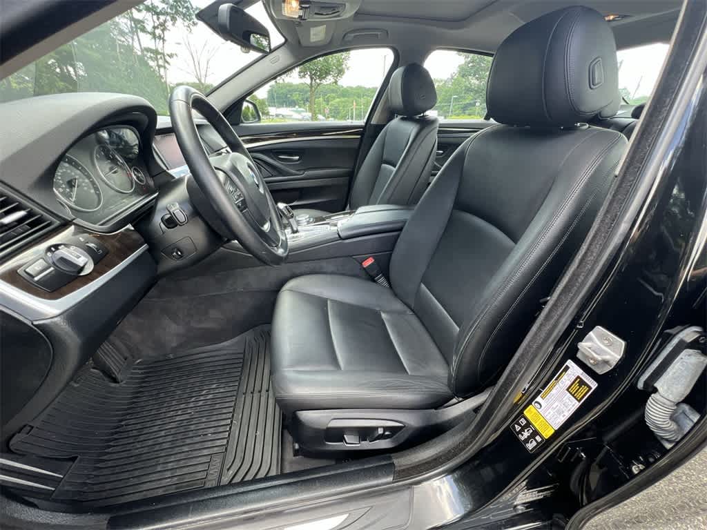 Thumbnail: 2015 BMW 5 Series - 19