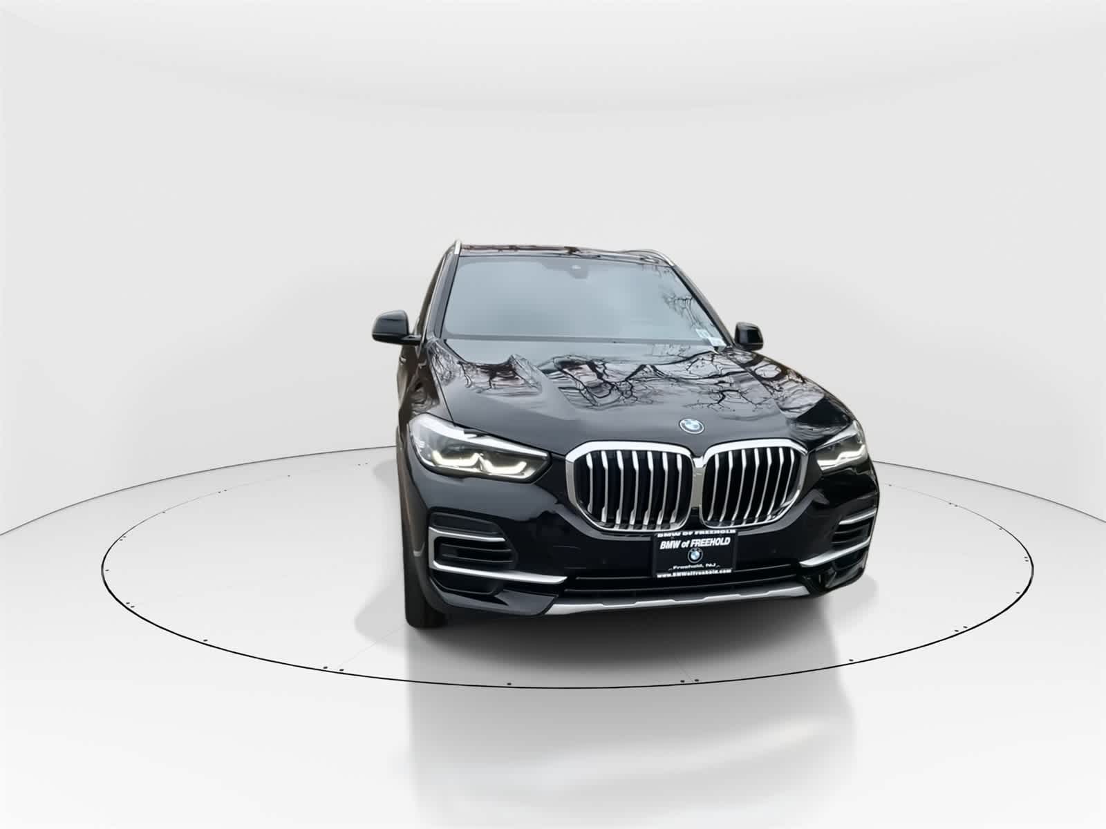 Thumbnail: 2023 BMW X5 - 4