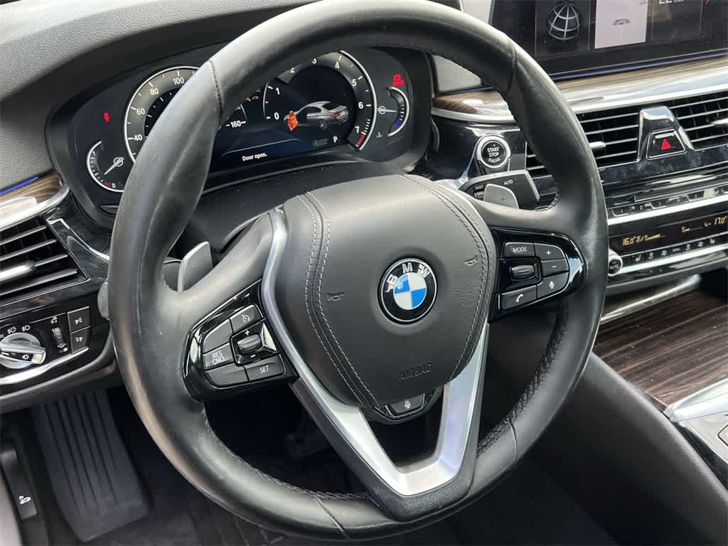 Thumbnail: 2018 BMW 5 Series - 23