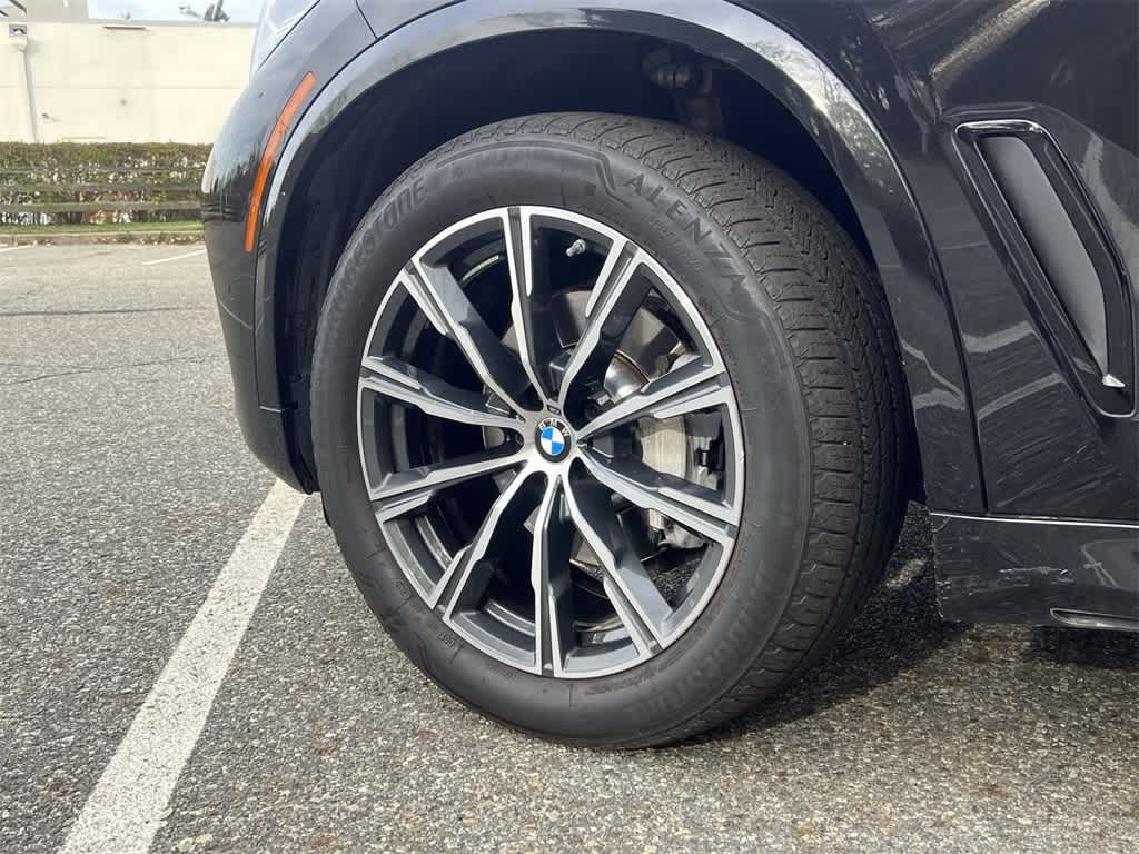 Thumbnail: 2023 BMW X5 - 16