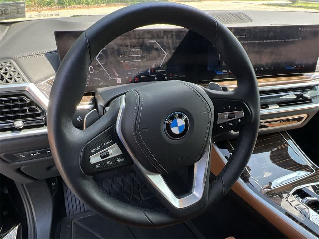 Thumbnail: 2025 BMW X5 - 23