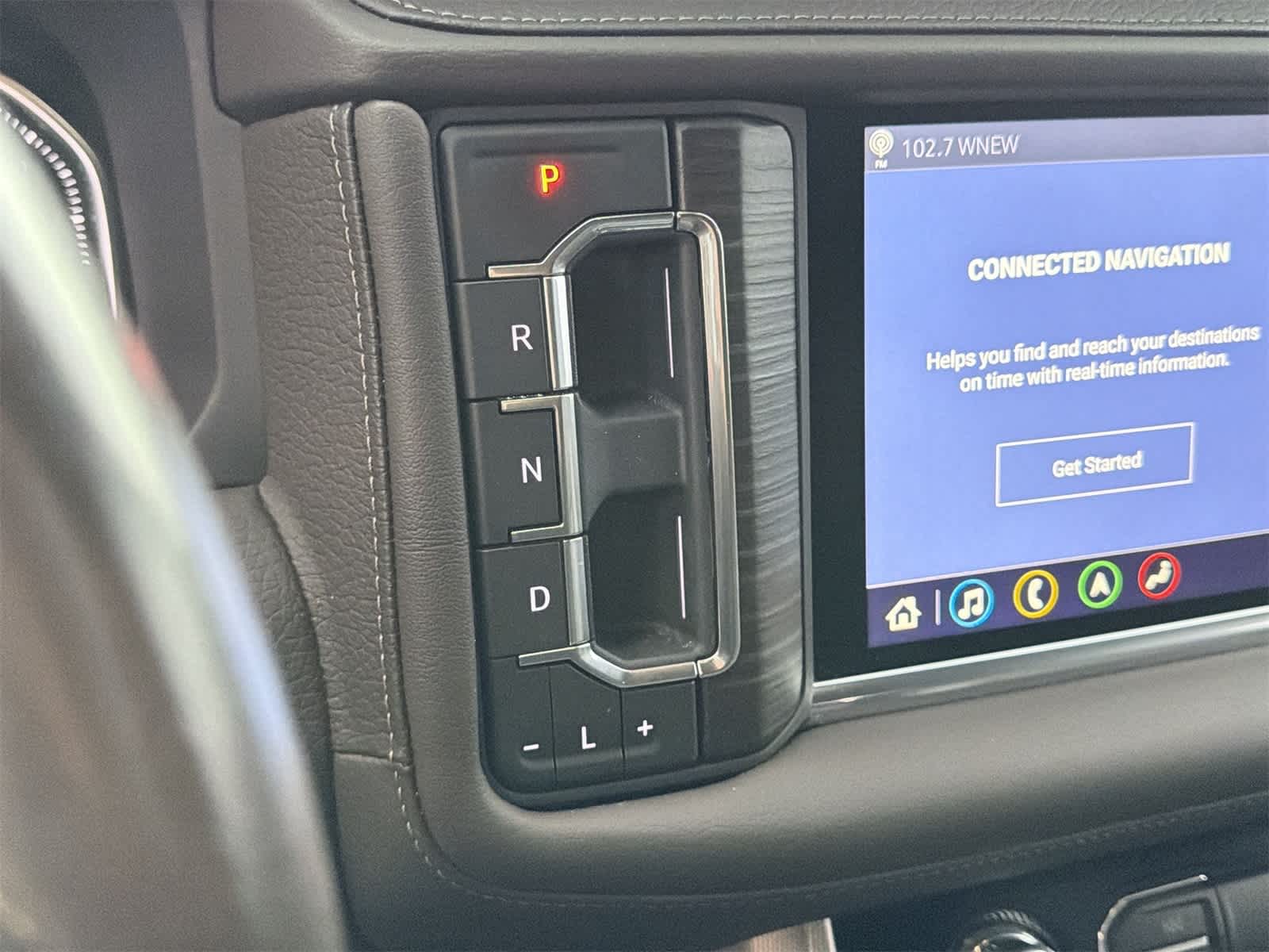 Thumbnail: 2021 GMC Yukon XL - 24