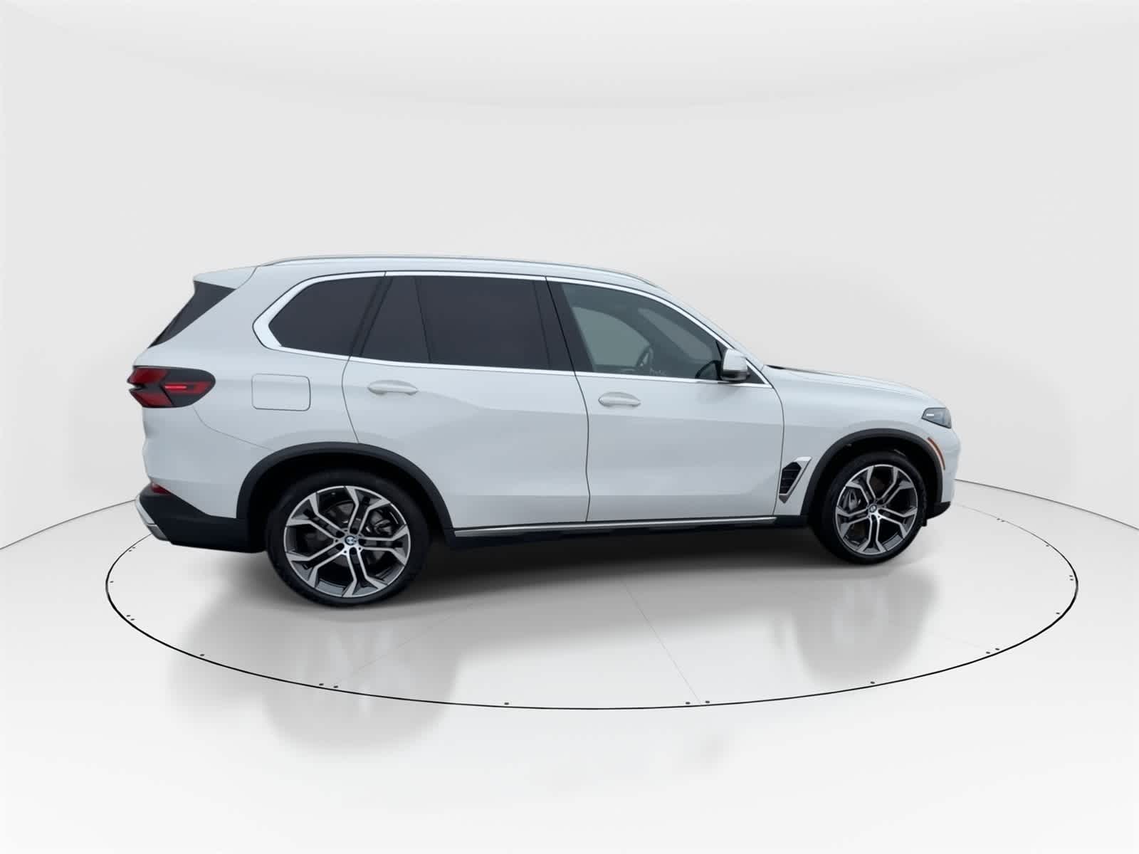 Thumbnail: 2026 BMW X5 - 8